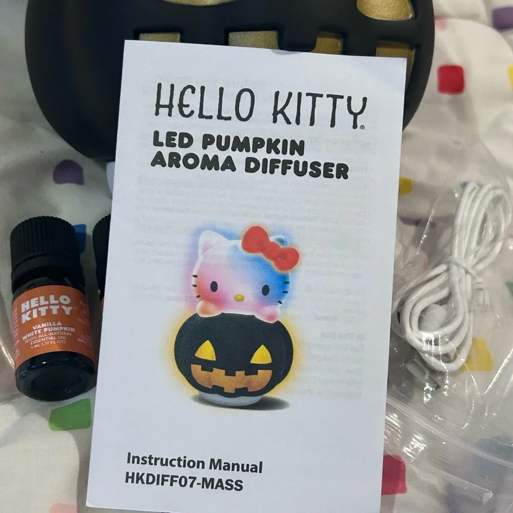 Hello Kitty LED Pumpkin Aroma Fan Diffuser Made By Sanrio New In Box
